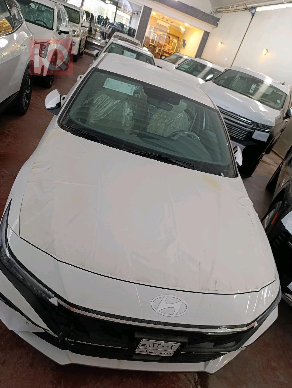 هیوندای ئەلەنترا
